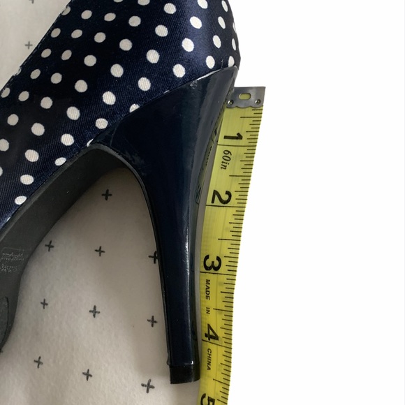 NWOT Rampage Heels - Picture 6 of 7